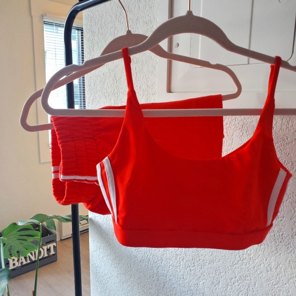 White Fox - Two Piece Set 🍒